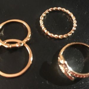 Set of 4 Fashion Rings Alloy Gold-Color Brand New Stackable Rings
